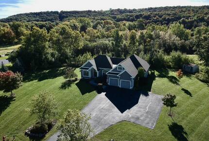 Watertown Escape | Sauna + Gym | Private Community - Watertown, New York