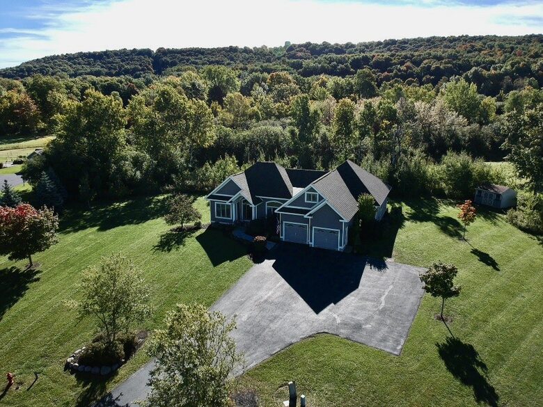 Watertown Escape | Sauna + Gym | Private Community - Watertown, New York