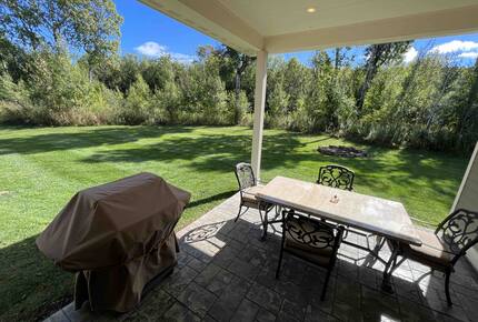 Watertown Escape | Sauna + Gym | Private Community - Watertown, New York