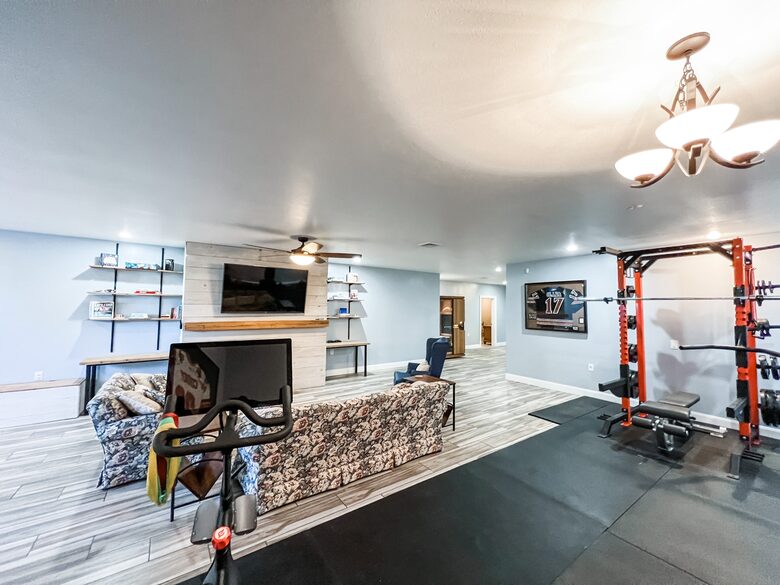 Watertown Escape | Sauna + Gym | Private Community - Watertown, New York