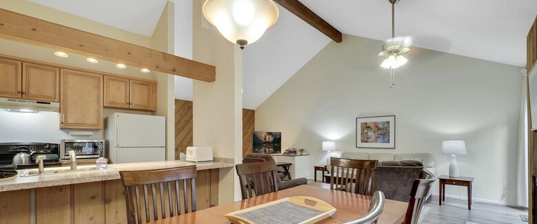 Harbor Cove | Quaint Michigan Outdoor Getaway - Harbor Springs, Michigan