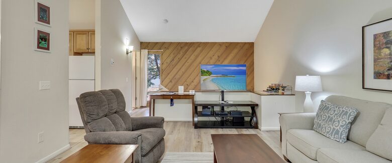 Harbor Cove | Quaint Michigan Outdoor Getaway - Harbor Springs, Michigan