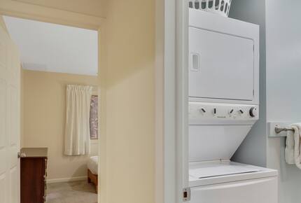 Harbor Cove | Quaint Michigan Outdoor Getaway - Harbor Springs, Michigan