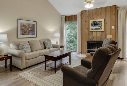 Harbor Cove | Quaint Michigan Outdoor Getaway - Harbor Springs, Michigan