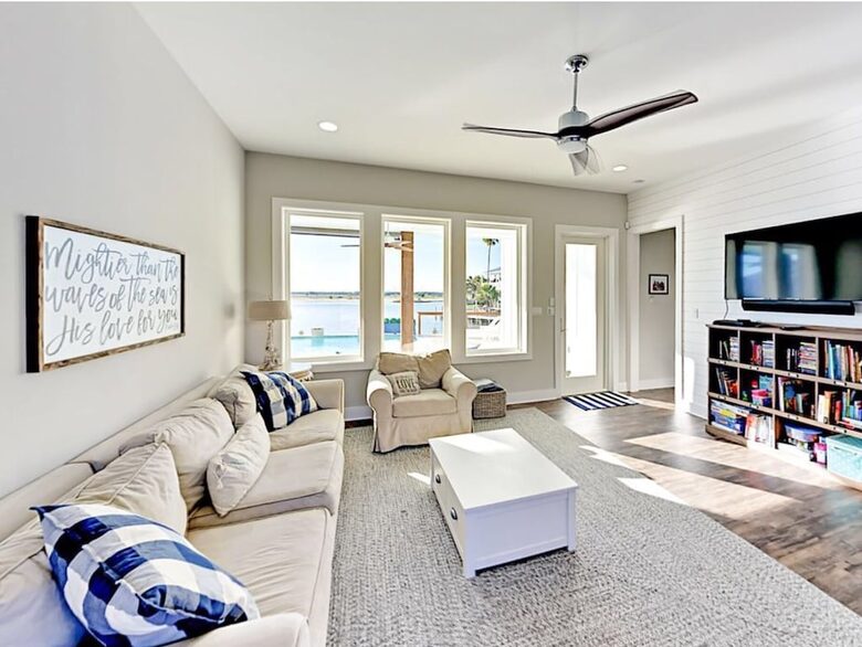 Modern Seaside Farmhouse - Rockport, Texas