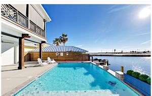 Modern Seaside Farmhouse - Rockport, Texas