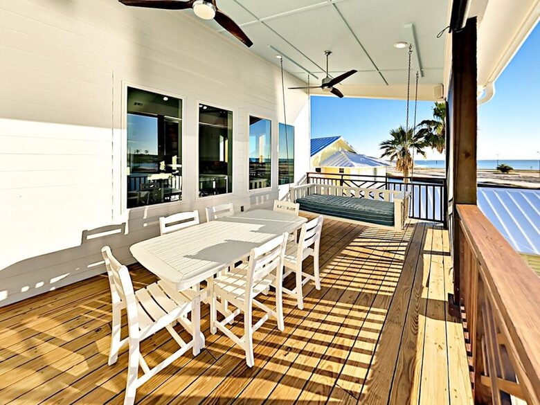 Modern Seaside Farmhouse - Rockport, Texas