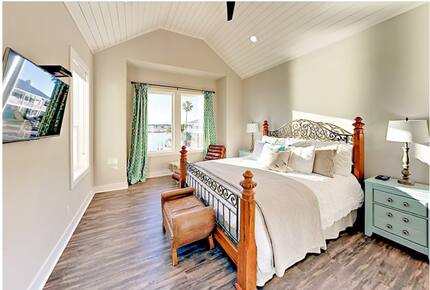 Modern Seaside Farmhouse - Rockport, Texas