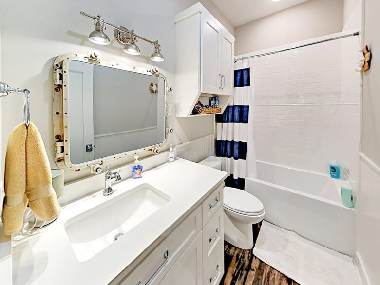 Modern Seaside Farmhouse - Rockport, Texas