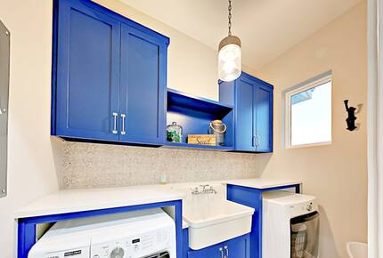 Modern Seaside Farmhouse - Rockport, Texas