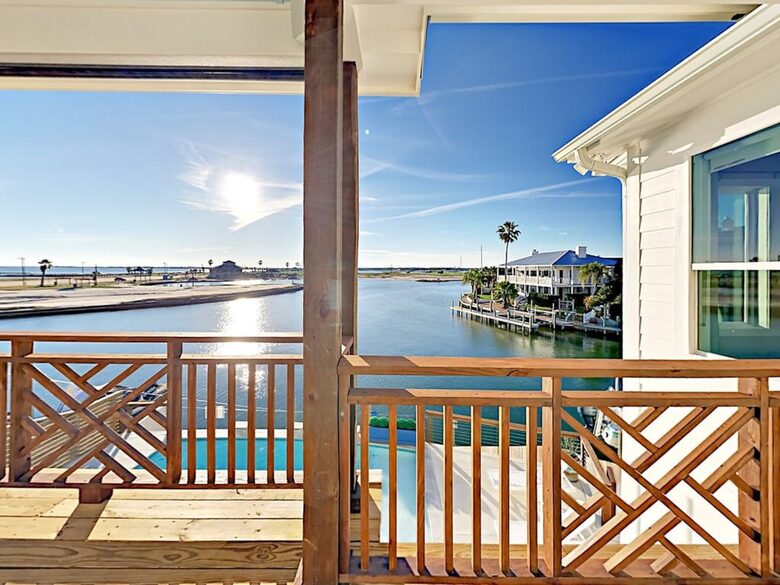 Modern Seaside Farmhouse - Rockport, Texas