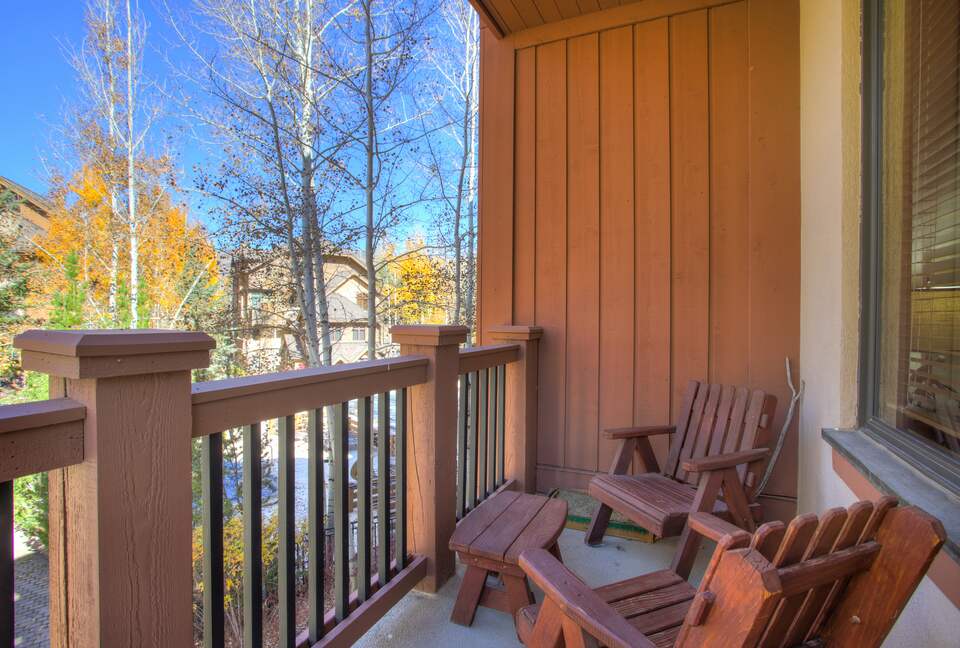 Arrowhead Beauty with Pool and Hot Tub! - Edwards, Colorado