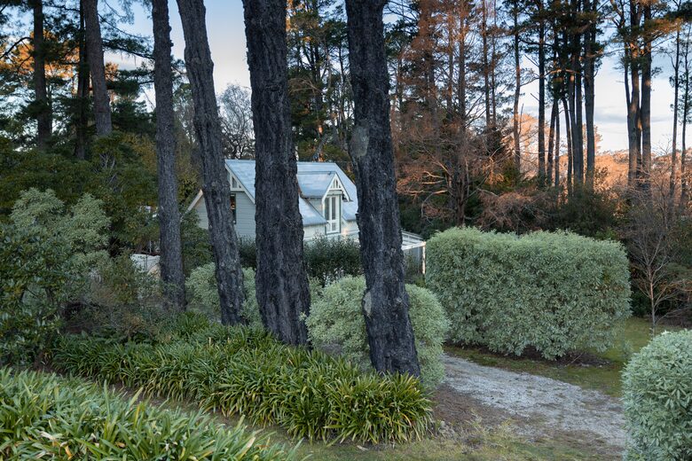 Carramar Coach House, Blue Mountains National Park - Wentworth Falls, Australia