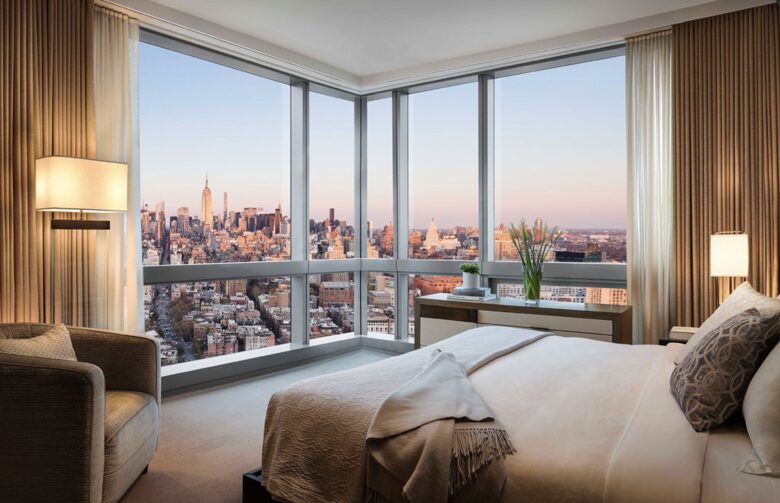 NYC | Soho Luxury Suite with Hotel Amenities - New York City, New York