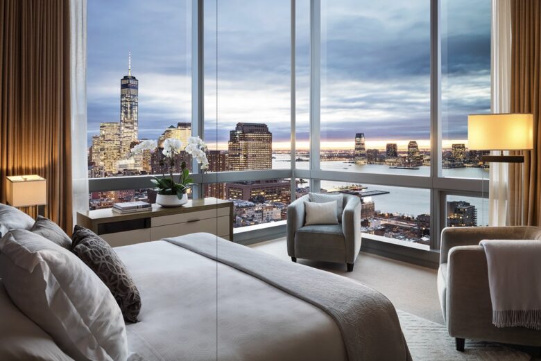 NYC | Soho Luxury Suite with Hotel Amenities - New York City, New York
