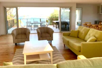 Mollymook Beach Retreat - Mollymook Beach, Australia