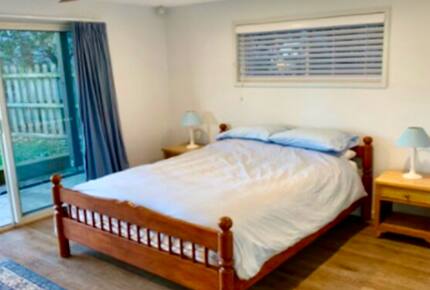 Mollymook Beach Retreat - Mollymook Beach, Australia