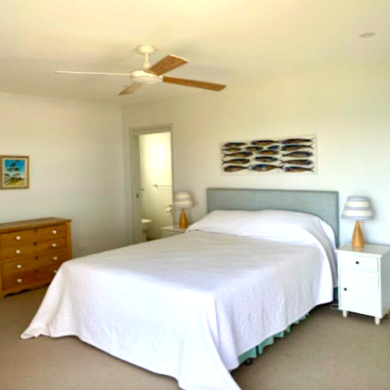 Mollymook Beach Retreat - Mollymook Beach, Australia