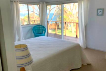 Mollymook Beach Retreat - Mollymook Beach, Australia