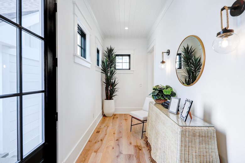 hallway back to guest suites