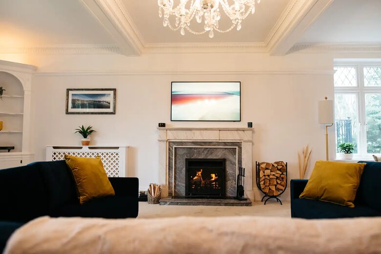 The Lake House - Malvern, United Kingdom