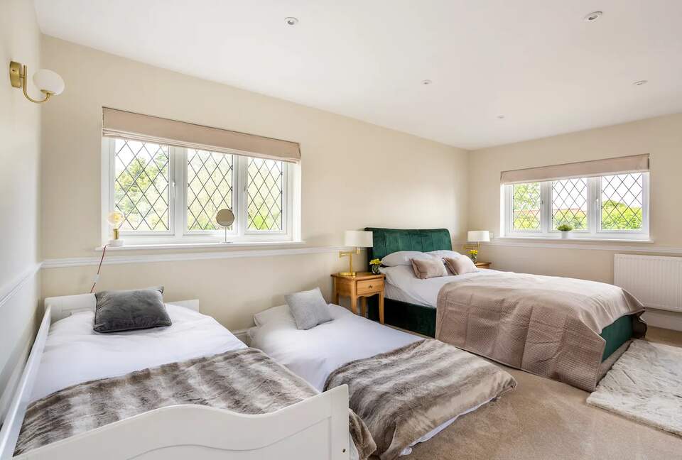 The Lake House - Malvern, United Kingdom