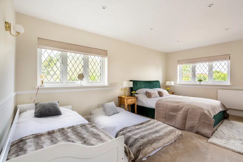 The Lake House - Malvern, United Kingdom