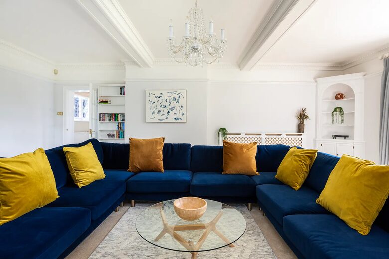 The Lake House - Malvern, United Kingdom