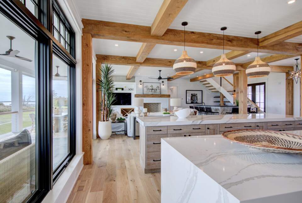 kitchen with wraparound quartz countertop