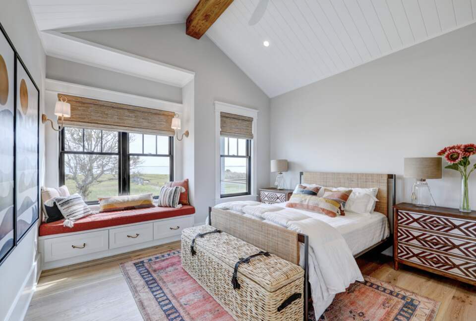 guest suite bedroom #1