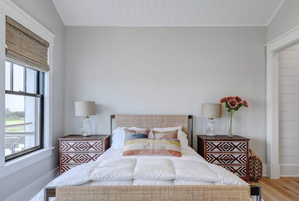 guest suite bedroom #1