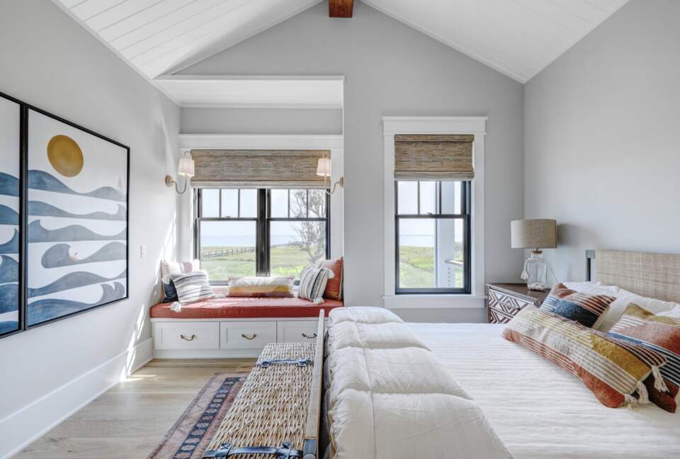 guest suite bedroom #1