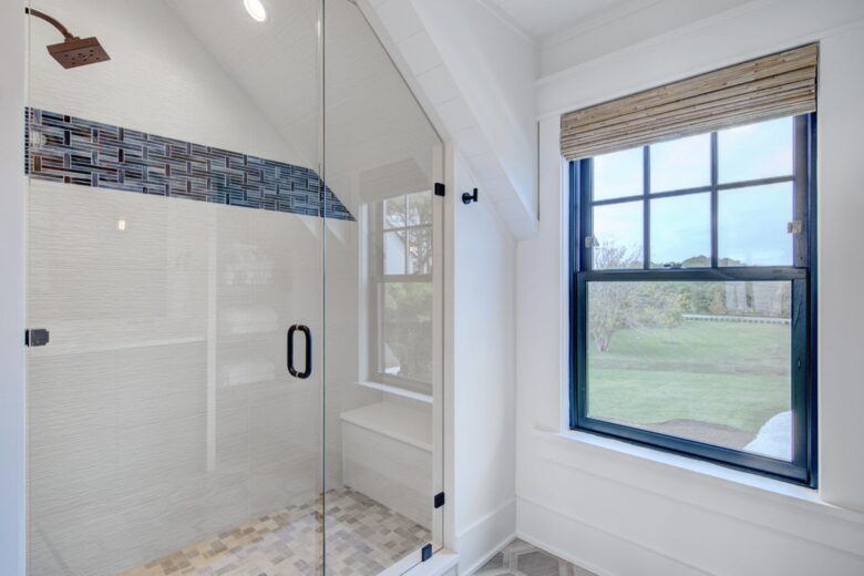 upstairs bath #1 for bunk rooms