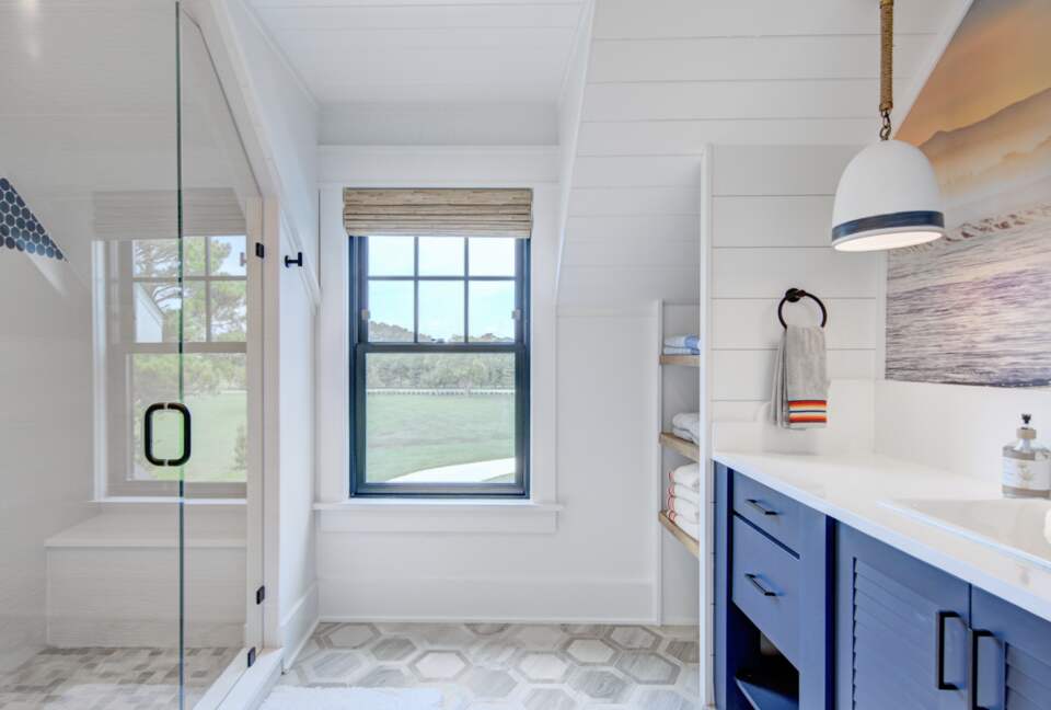 upstairs bath #1 for bunk rooms