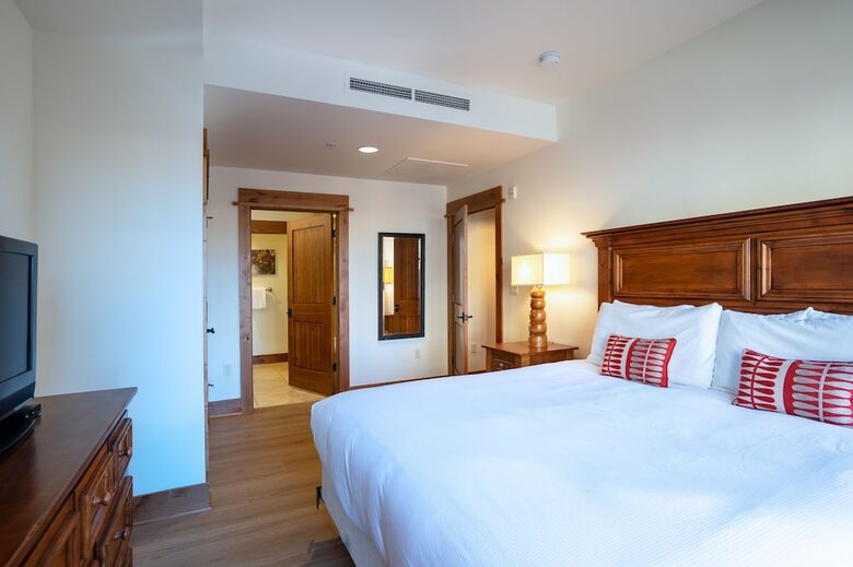 Two-Bedroom Residence In The Village At Northstar! - Truckee, California