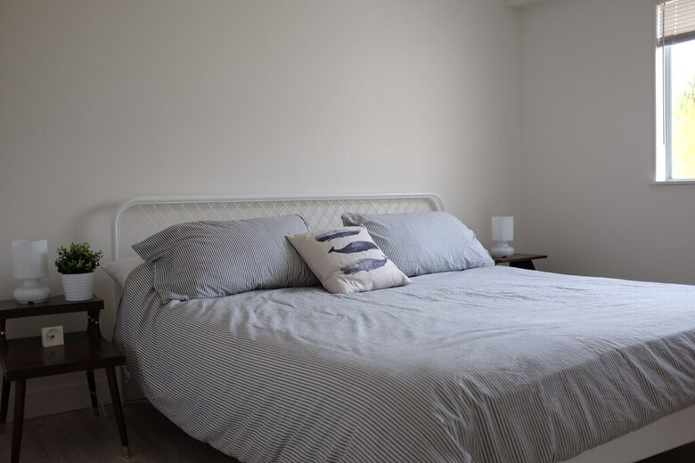 Port Renfrew Beachfront Cottage with Sauna, Outdoor Shower and Firepit - Juan de Fuca Electoral Area, Canada