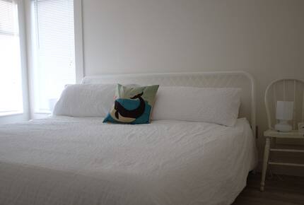 Port Renfrew Beachfront Cottage with Sauna, Outdoor Shower and Firepit - Juan de Fuca Electoral Area, Canada