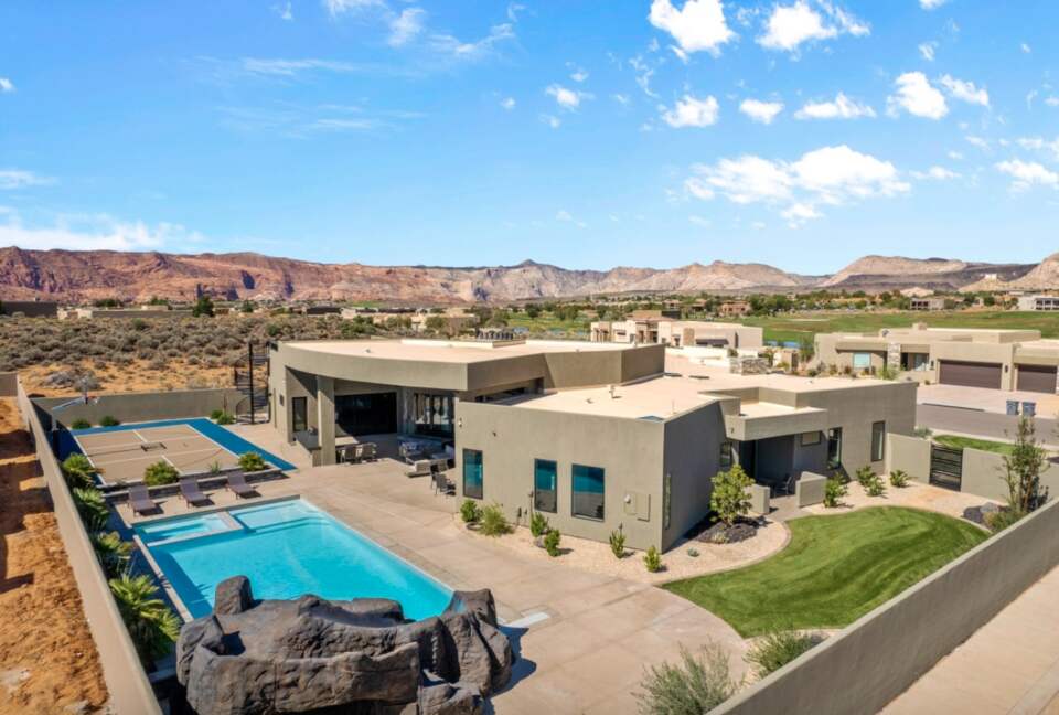 Stunning Contemporary St. George Villa - St. George, Utah