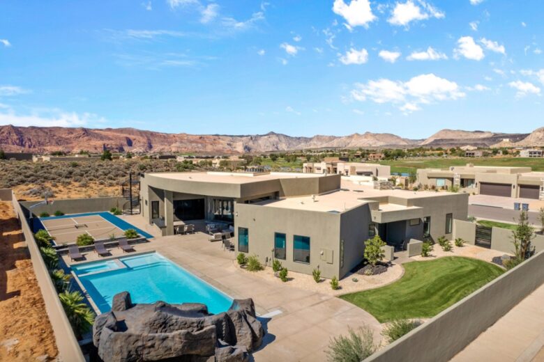 Stunning Contemporary St. George Villa - St. George, Utah