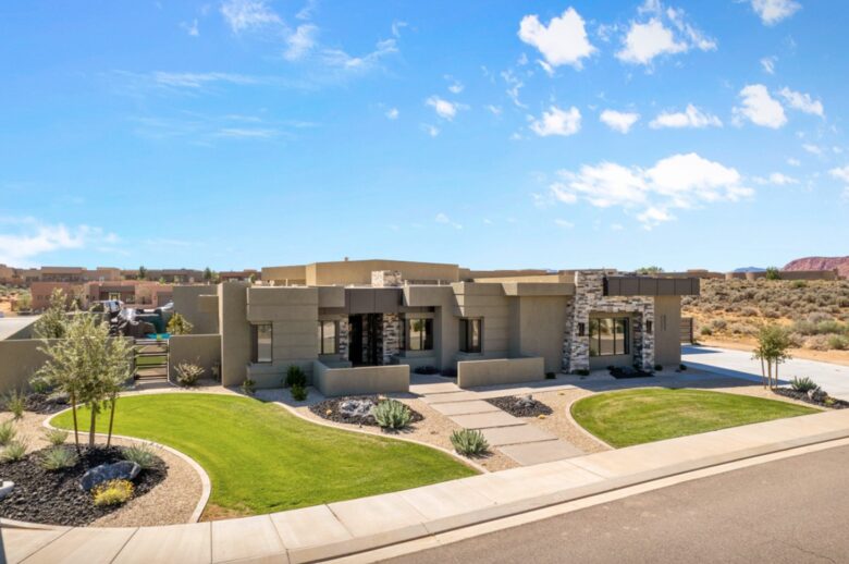 Stunning Contemporary St. George Villa - St. George, Utah