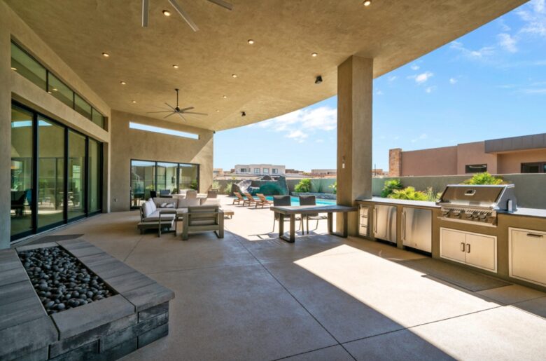 Stunning Contemporary St. George Villa - St. George, Utah