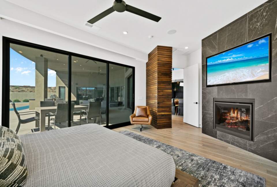 Stunning Contemporary St. George Villa - St. George, Utah