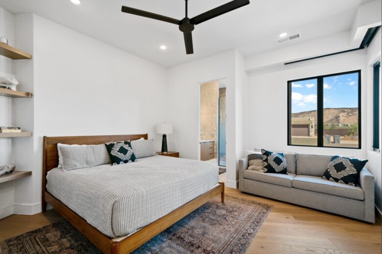 Stunning Contemporary St. George Villa - St. George, Utah