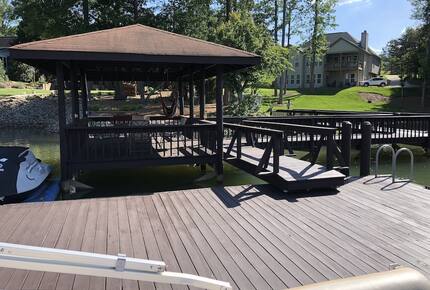 Beautiful Lakefront Home on Lake Norman - Denver, North Carolina