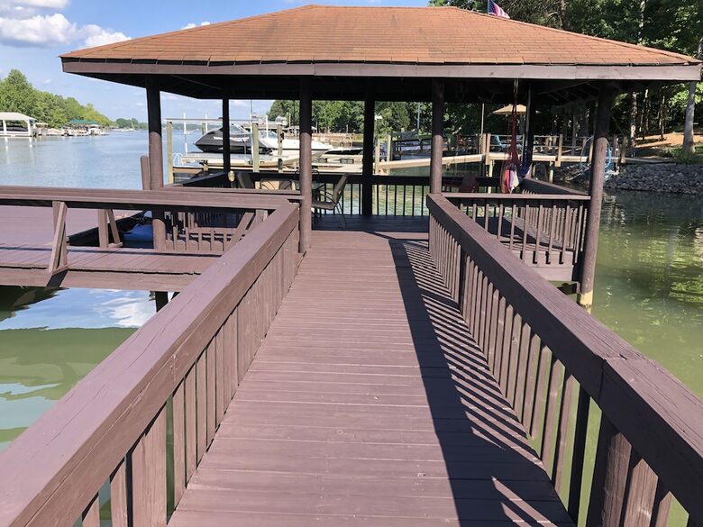 Beautiful Lakefront Home on Lake Norman - Denver, North Carolina