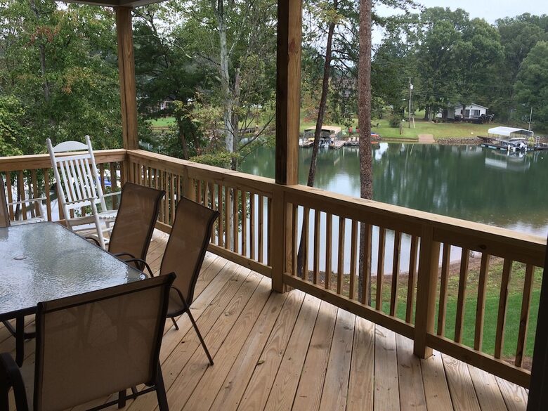 Beautiful Lakefront Home on Lake Norman - Denver, North Carolina