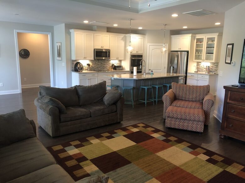 Beautiful Lakefront Home on Lake Norman - Denver, North Carolina