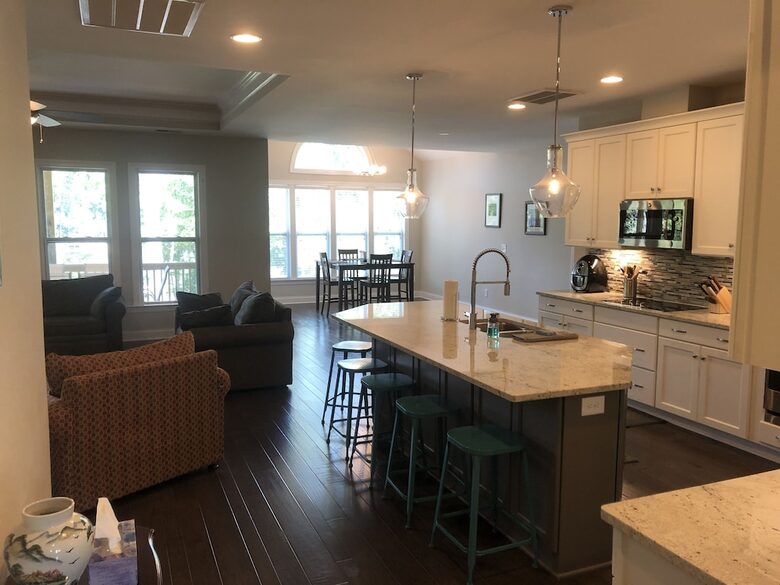 Beautiful Lakefront Home on Lake Norman - Denver, North Carolina