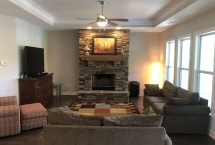 Beautiful Lakefront Home on Lake Norman - Denver, North Carolina