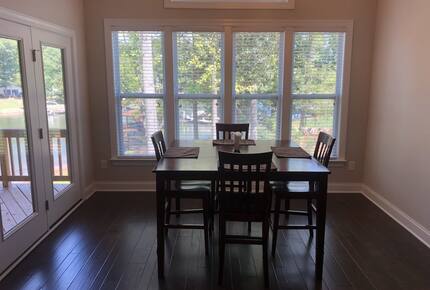 Beautiful Lakefront Home on Lake Norman - Denver, North Carolina